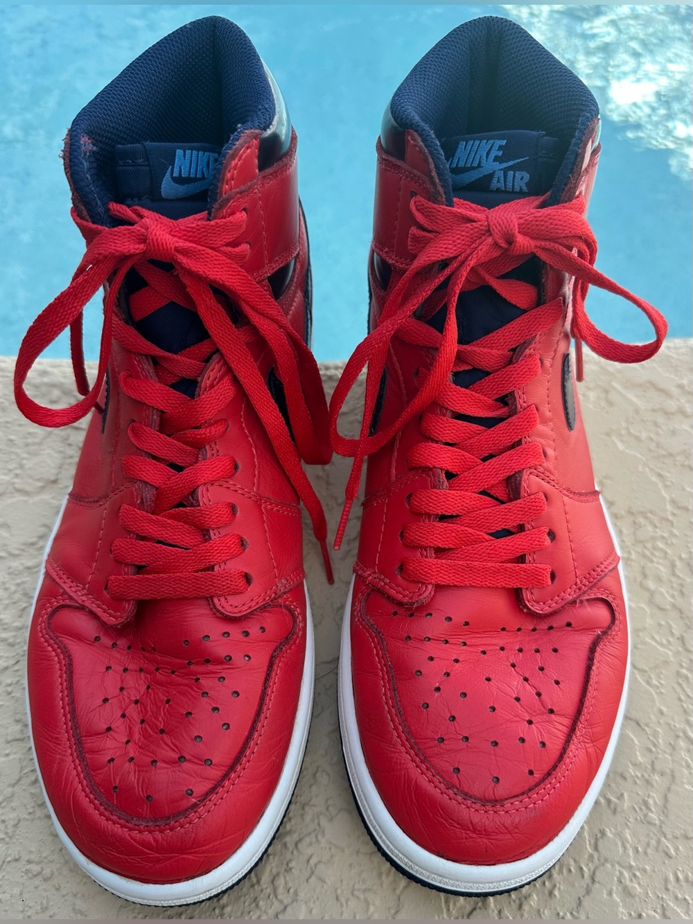 Nike Air Jordan 1 Retro OG High Red David Letterman 555088-606 Men Size 9 in VGC